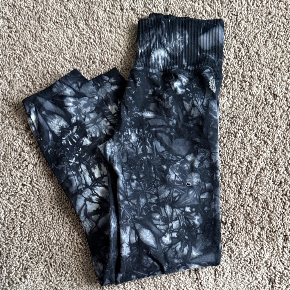 Free People Capris Size Small